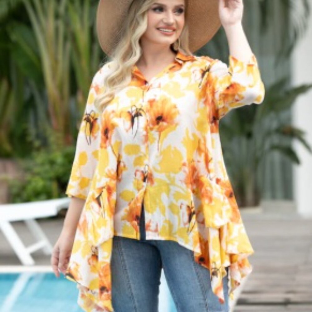 Button Down Yellow & White Floral Tunic Blouse Sharkbite Hem Lightweight Flowy